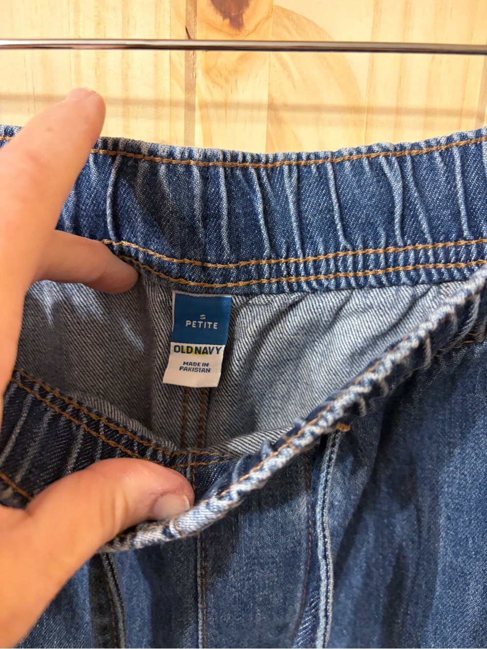Old Navy High-Waisted Pull-On Barrel Jeans Medium Wash NWT SP Baggy Streetwear - Picture 9 of 10